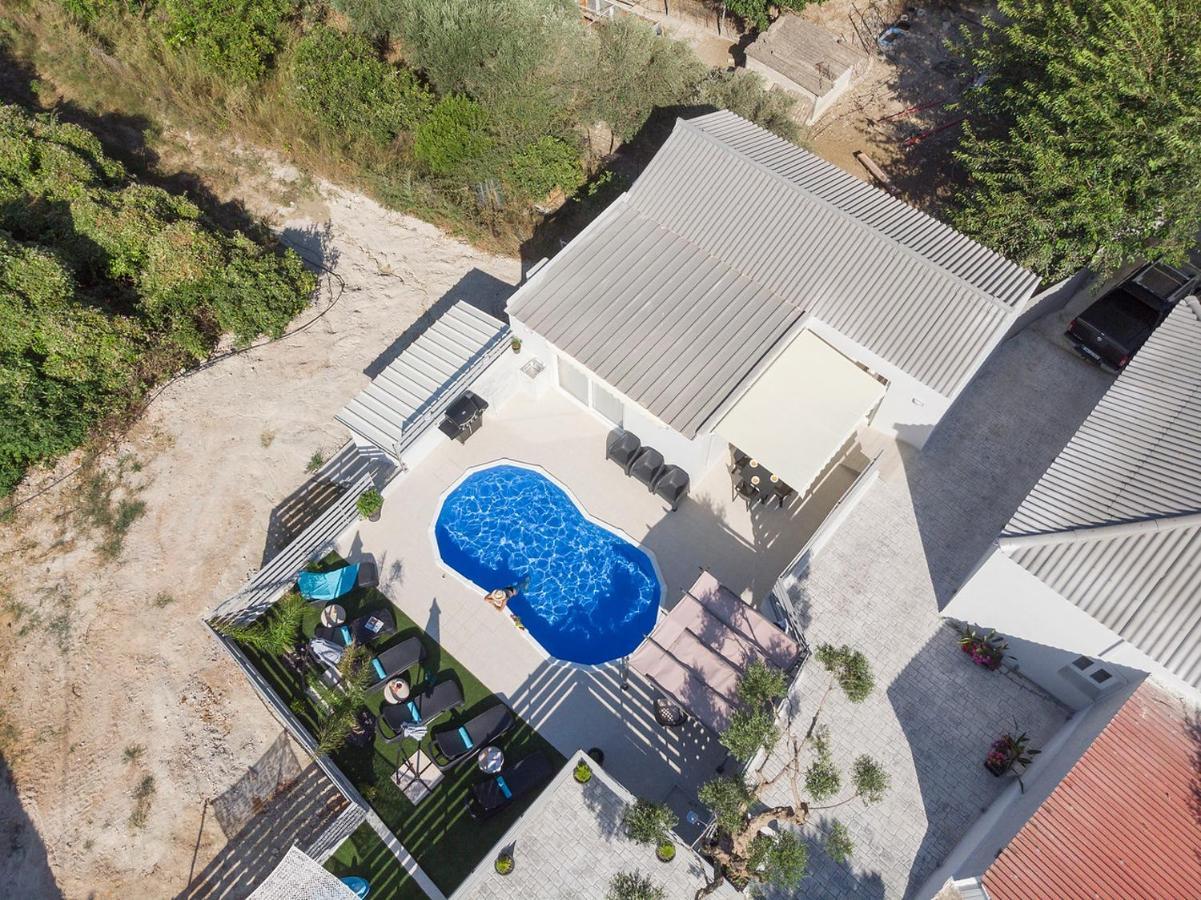 B&M Villas Metochi Siriliou Exterior foto